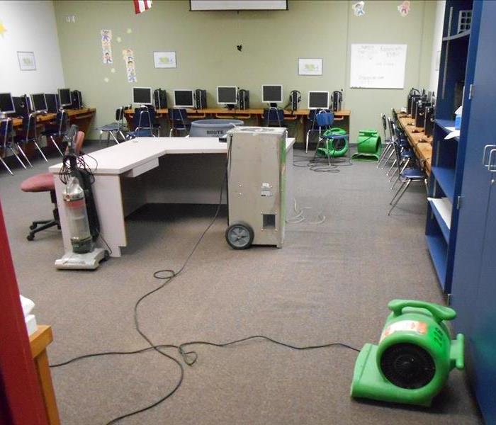 Computer lab in dallas cleaned and restored after water damage